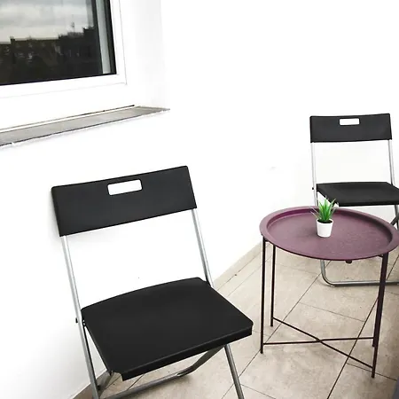 Sh Team 4 Fuer Max 19 Personen L Monteure L Messe L Business * Duisburg