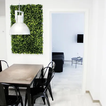 Apartamento Sh Team 4 Für Max 19 Personen L Monteure L Messe L Business Duisburg