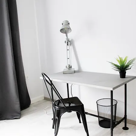 Sh Team 4 Fuer Max 19 Personen L Monteure L Messe L Business *