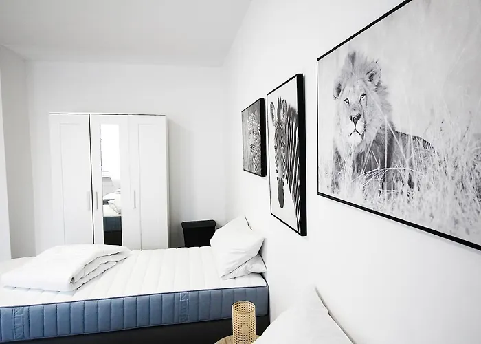 Apartamento Sh Team 4 Für Max 19 Personen L Monteure L Messe L Business *