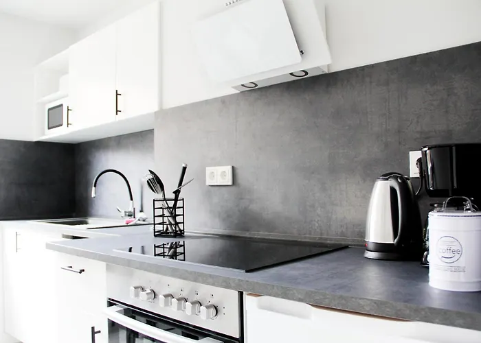 Apartamento Sh Team 4 Für Max 19 Personen L Monteure L Messe L Business