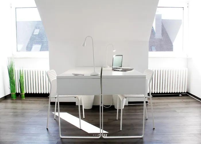 Sh Team 4 Für Max 19 Personen L Monteure L Messe L Business Apartamento Duisburg